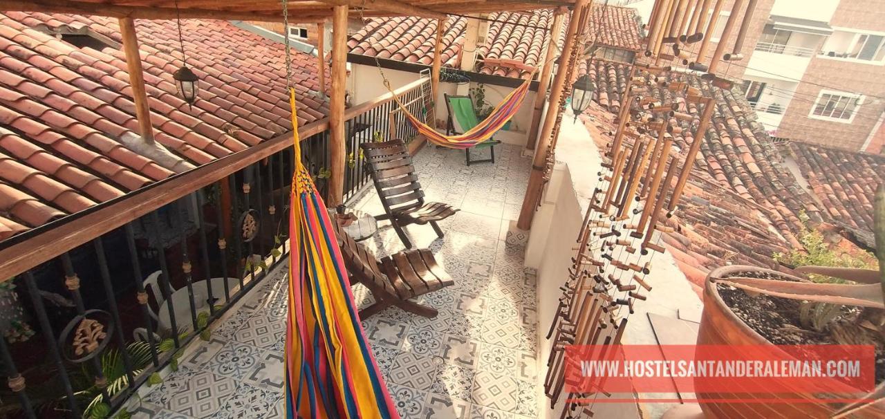 Santander Aleman Hostel Сан-Хиль Экстерьер фото